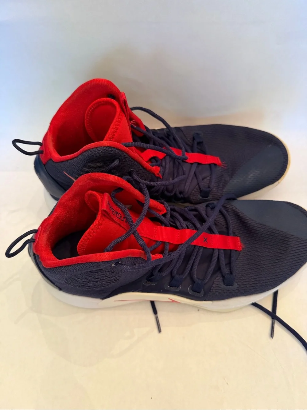 Men’s Nike basketball Navy and Red Athletic High-Top Sneakers size 13